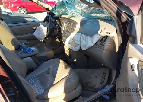 2002 Mazda Tribute Es V6/Lx V6 из США, поврежденный, VIN 4F2CU09162KM55004